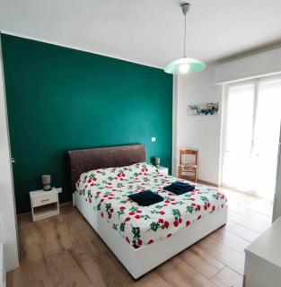 Renesmee Beach Apartment - Pietra Ligure - 9