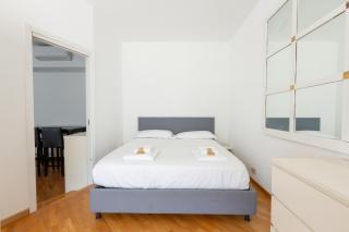 Lorenteggio Large Flat - Milan - 7