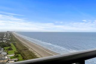 Beautifully Renovated 2 Bedroom Condo- Stunning Views- Caribbean 2002 - Myrtle Beach - 2