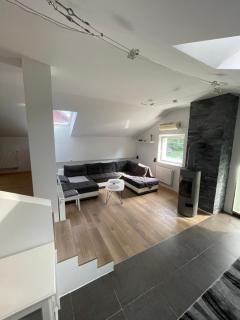 Rest Nest - Vrhnika - 0