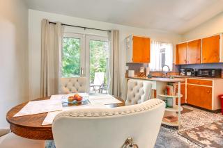 3 Mi to Michigan State Apt with Patio in Lansing! - 9