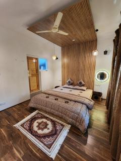 Serenity Inn home stay - Srinagar - 4