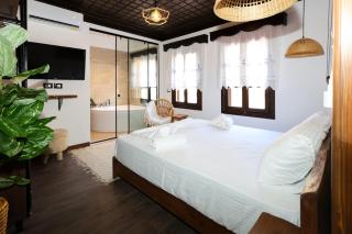Ador Boutique Hotel - Berat - 0