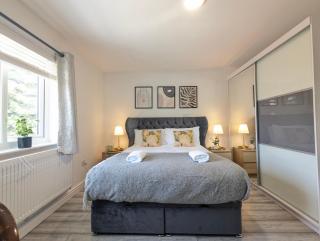 Manchester Double Room Near Parks Free Parking - Broadheath - 4