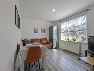 Manchester Double Room Near Parks Free Parking - Broadheath - 8