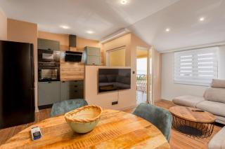 Adastra apartments with private parking and floor heating - Fiume (Rijeka) - 0