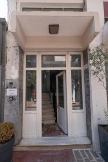 Athanias Studio II - 6