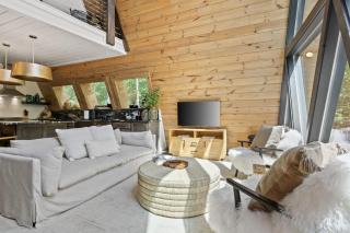 Secluded Luxe A Frame Lodge~ Hot Tub~ Fire Pit - Morganton - 2