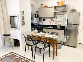 150m da Praia de Jurere - Excelente Apartamento - Florianópolis - 3