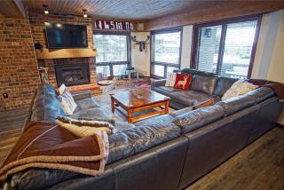 Outdoor Hot Tubs, Fire Pit, Next Door to Ski Area Summer Activities - 3