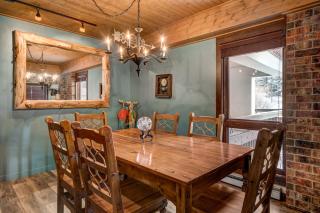 Outdoor Hot Tubs, Fire Pit, Next Door to Ski Area Summer Activities - 1