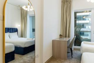 Luxury 3 Bedroom Condo near Beach in Marina - Dubai - 3