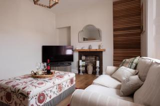 Rental unit in Uplands, Swansea - Sketty - 2