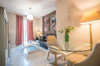 Apartamento céntrico frente Villa Oniria - Granada - 9