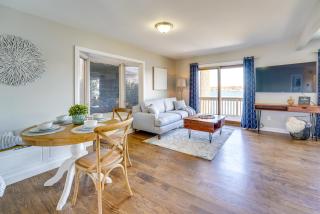 Spacious Lakefront Home in White Lake - Oxbow - 7
