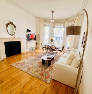 Stylish 2 Bedroom Notting Hill SuperStar Apartment - Londra - 7