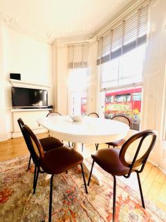 Stylish 2 Bedroom Notting Hill SuperStar Apartment - Londra - 8