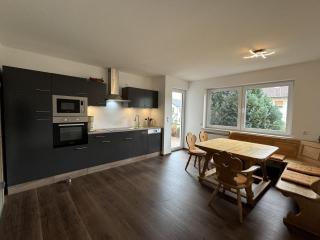 Ferienwohnung Adelsried 1 - 9