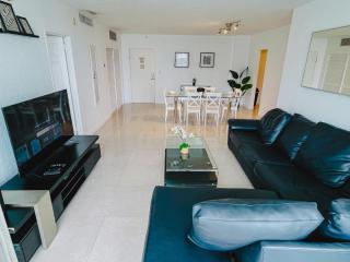 Miami Hollywood Awesome 2 Bedroom 2 Bathroom 003-22bvic - Hollywood - 2