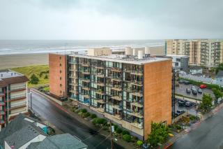 Sand and Sea Condos - Seaside - 2