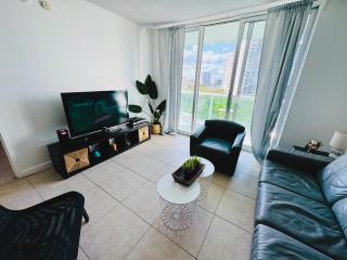 Miami Hollywood Premier two bedroom with bay view 002-22bvic - Hollywood - 2