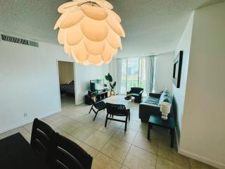 Miami Hollywood Premier two bedroom with bay view 002-22bvic - Hollywood - 3