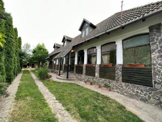 Rusty Key Cottage, Transylvania - - 0