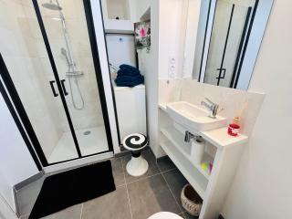 Escapade près de la rivière - 1