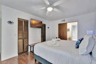 Amazing Private Beach Home - Oldsmar - 6