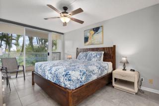 MBP103S Beautiful Modern Remodeled Maui Banyan Studio - 9