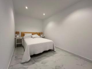 Los pinos Apartments - 9