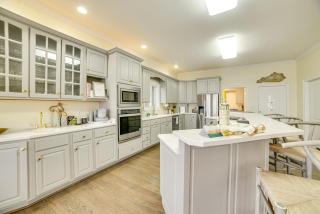 Spacious Lakefront Kentucky Home Rental! - 1