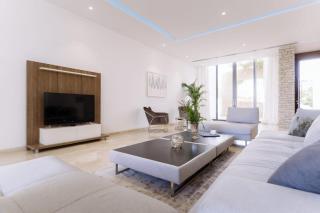Seafront Villa with Spectacular Sunset View - Peyia - 5