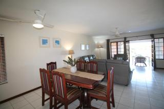 Shelly De La Mer 5 - Shelly Beach - 2