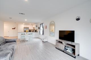 Cozy Texas Escape Near SeaWorld San Antonio! - 5