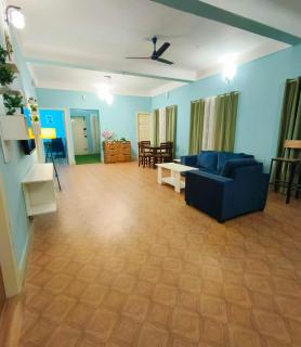 HomeStayz Blossom - 3