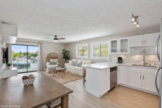 Ocean Shores Villa 2 in Key Largo with pool and boat slip - 2