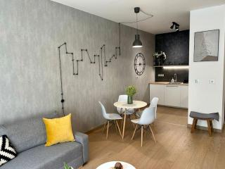 Garden appt - 40m2 terrace, garrage parking - 0