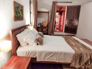 M'Serenity Guest House - 2