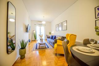 Stylish Peaceful 2 BR Retreat Next to Acropolis & Metro - Athens - 4
