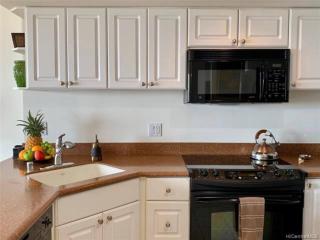 Ilikai on Waikiki Beach Oceanview Hotel Condo 1729 - 4