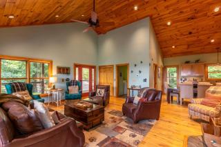 Hidden Hideaway - Boone - 6