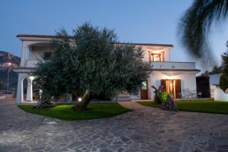 Splendida Villa vicino al magico mare di Orosei - Loculi - 0