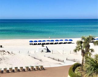 Pelican Walk 401 - 0