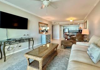 Pelican Walk 102 - 6