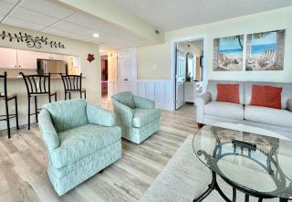 Pelican Walk 601 - 1