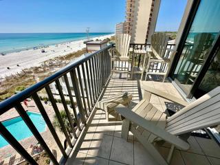 Pelican Walk 611 - 5