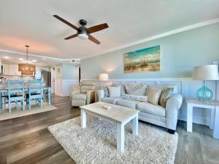 Pelican Walk 611 - 0