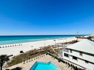 Pelican Walk 609 - 7