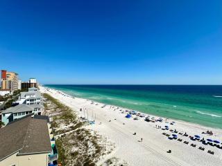 Pelican Walk 1005 - 7